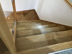 Solid oak steps, chrome glass clamps